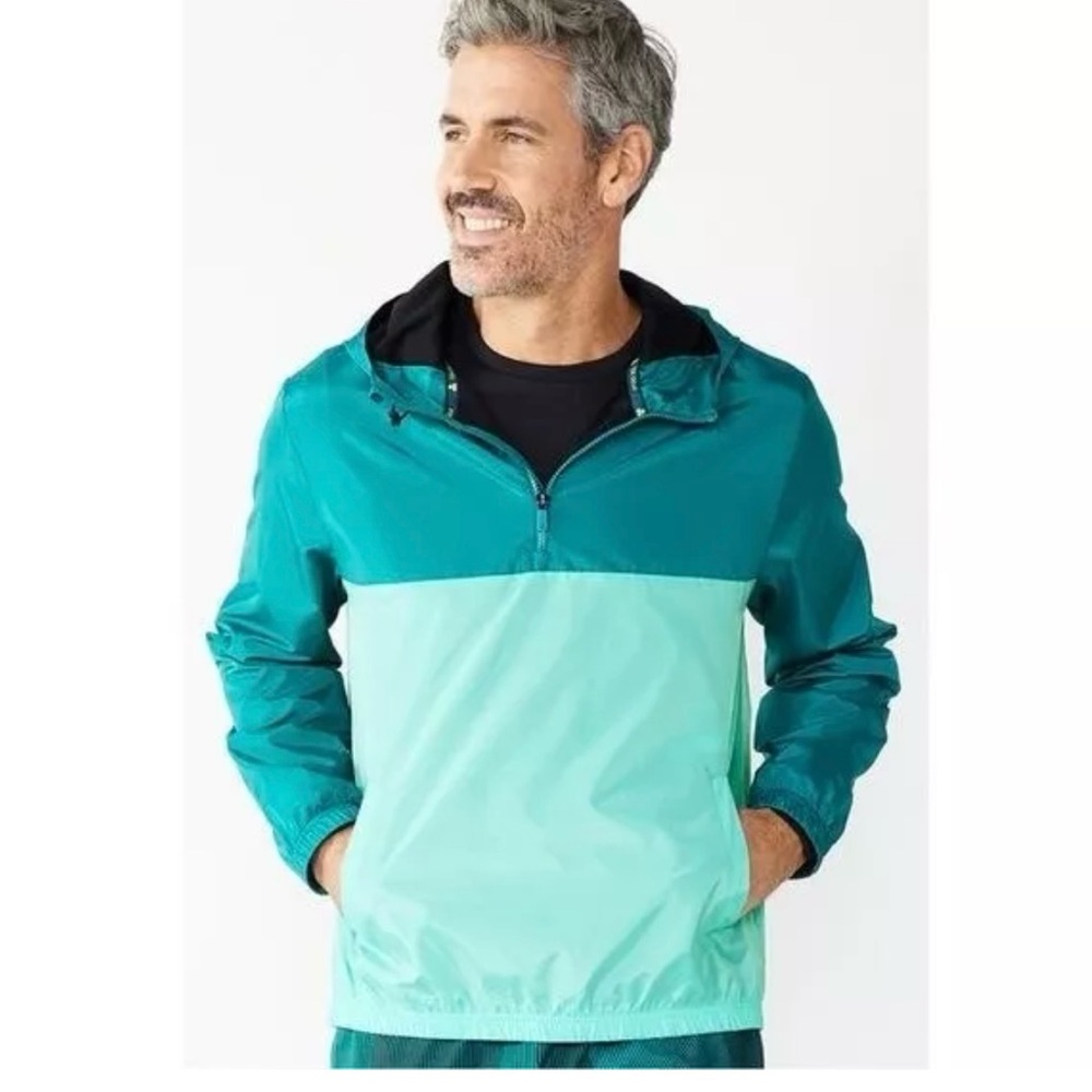 Men’s Tek Gear Pullover Windbreaker M